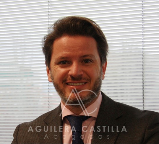 https://www.aguileracastilla.es/wp-content/uploads/2025/02/Carlos-Castilla-Asesor-en-Aguilera-Castilla-Abogados-MARCA-P.jpg